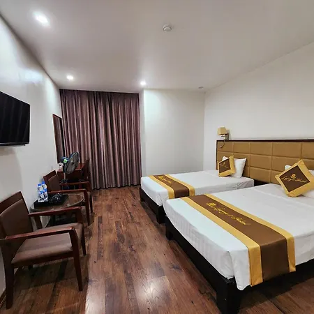 Luxury II Hotel