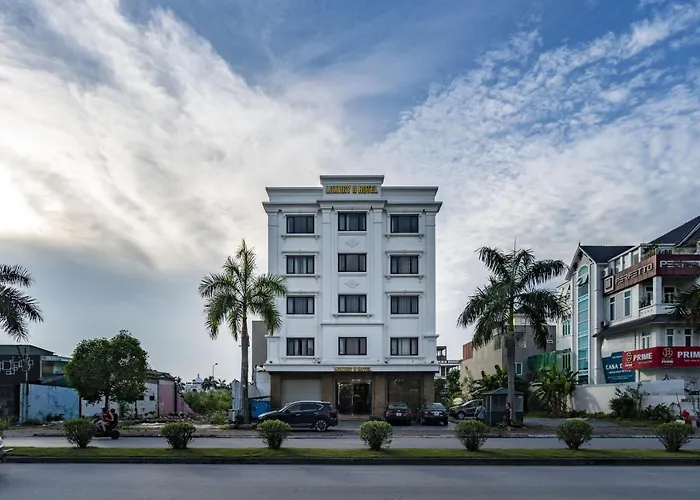 Luxury Ii Hotel